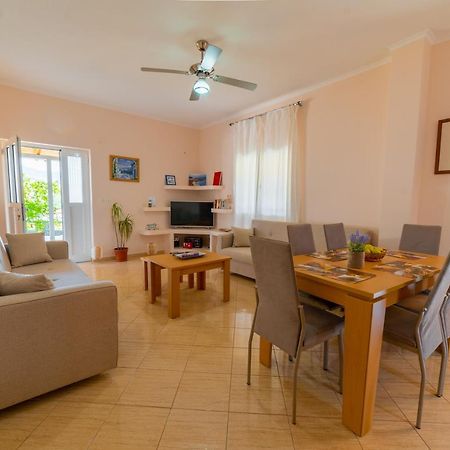 Dajana Apartments Ксаміл Екстер'єр фото