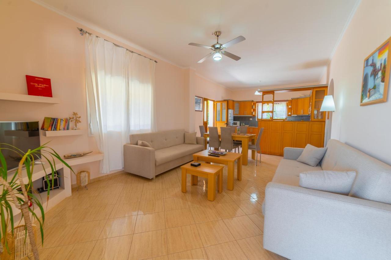 Dajana Apartments Ксаміл Екстер'єр фото