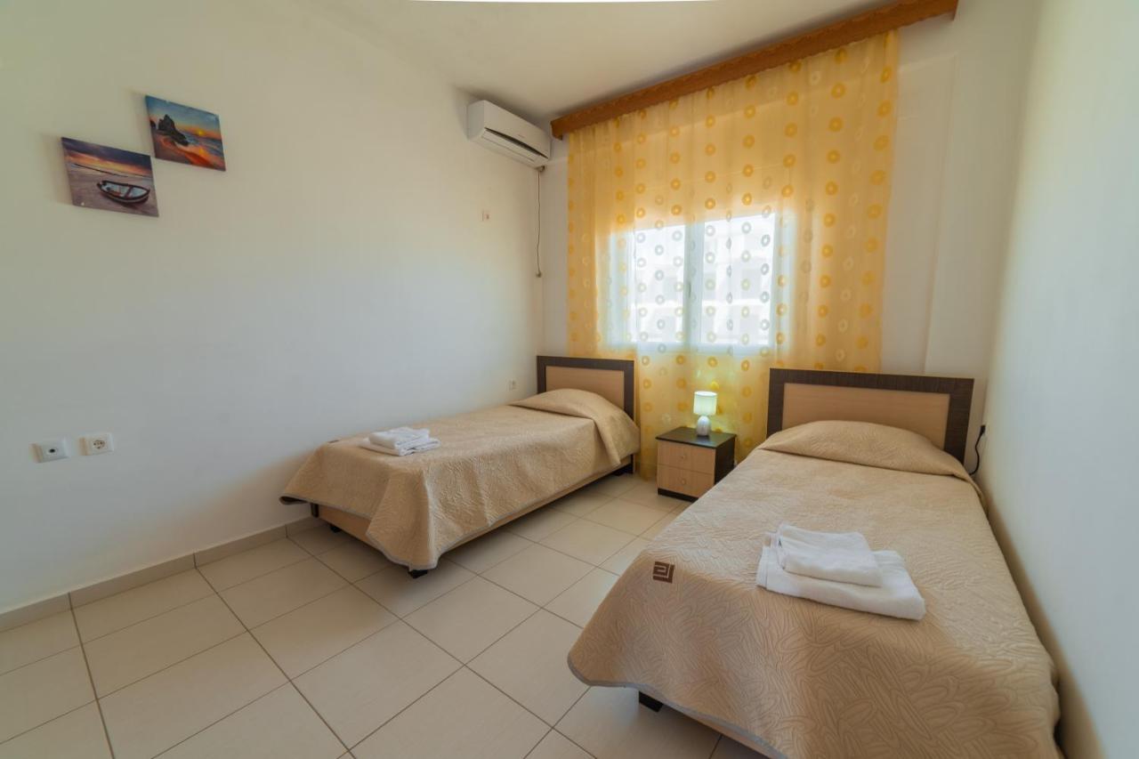 Dajana Apartments Ксаміл Екстер'єр фото