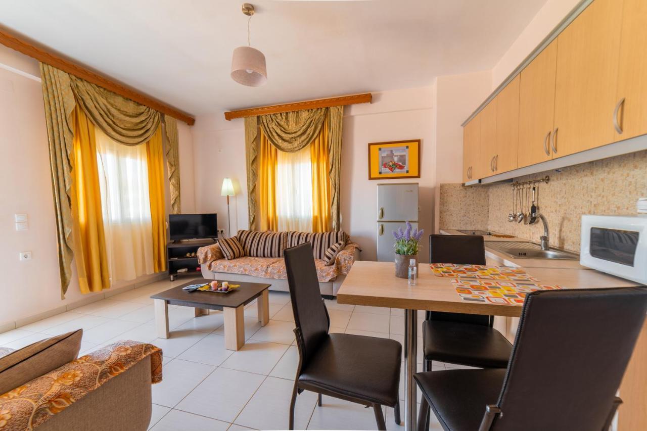 Dajana Apartments Ксаміл Екстер'єр фото